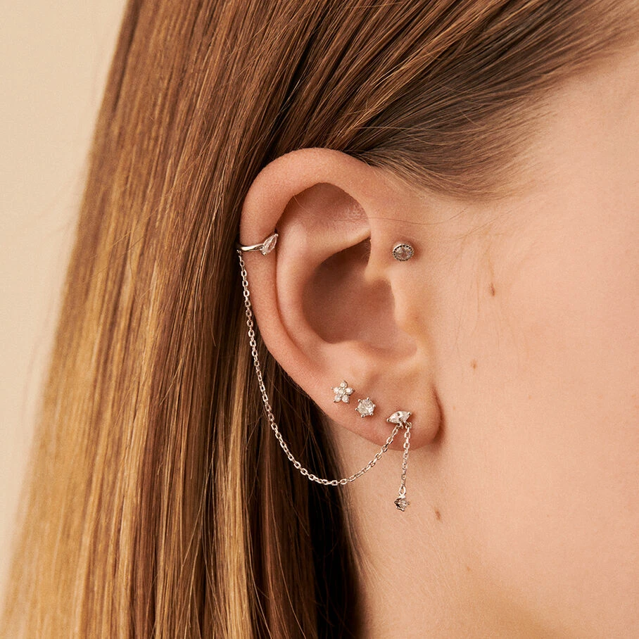Piercing Ear Cuff AMAS - Cristal / Argenté 4 Piercing Ear Cuff AMAS - Cristal / Argenté – Image 2