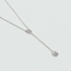 Collier Mi-long ETREINTE - Cristal / Argenté